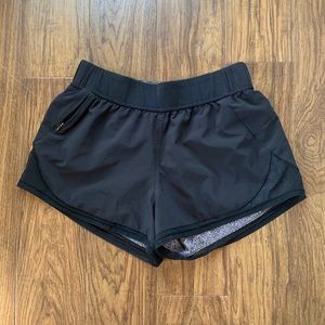 Reversible running shorts